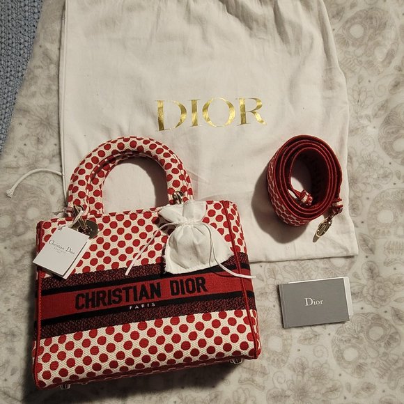 Brand New with Tags Christian Dior M Tote Red and White with Navy w/Strap - Picture 1 of 5